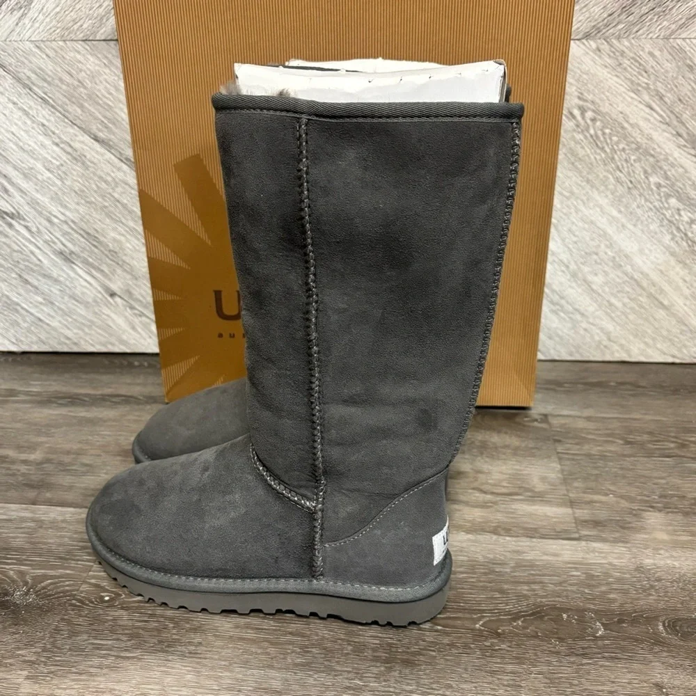 UGG Australia | Classic Tall Boots In Grey Size 5 NEW